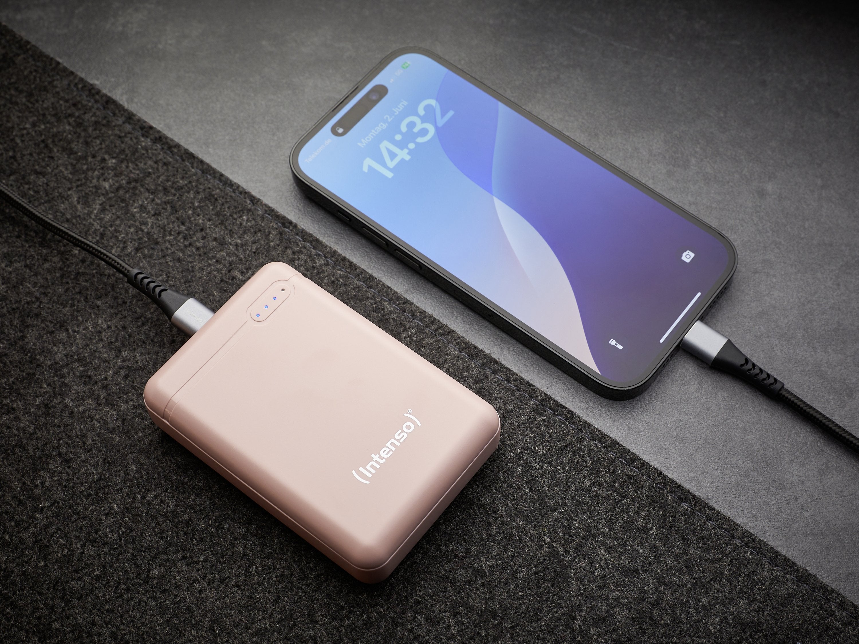 EAN 4034303028467 - Intenso XS10000 Polímero de litio 10000 mAh Rosa imagen 11