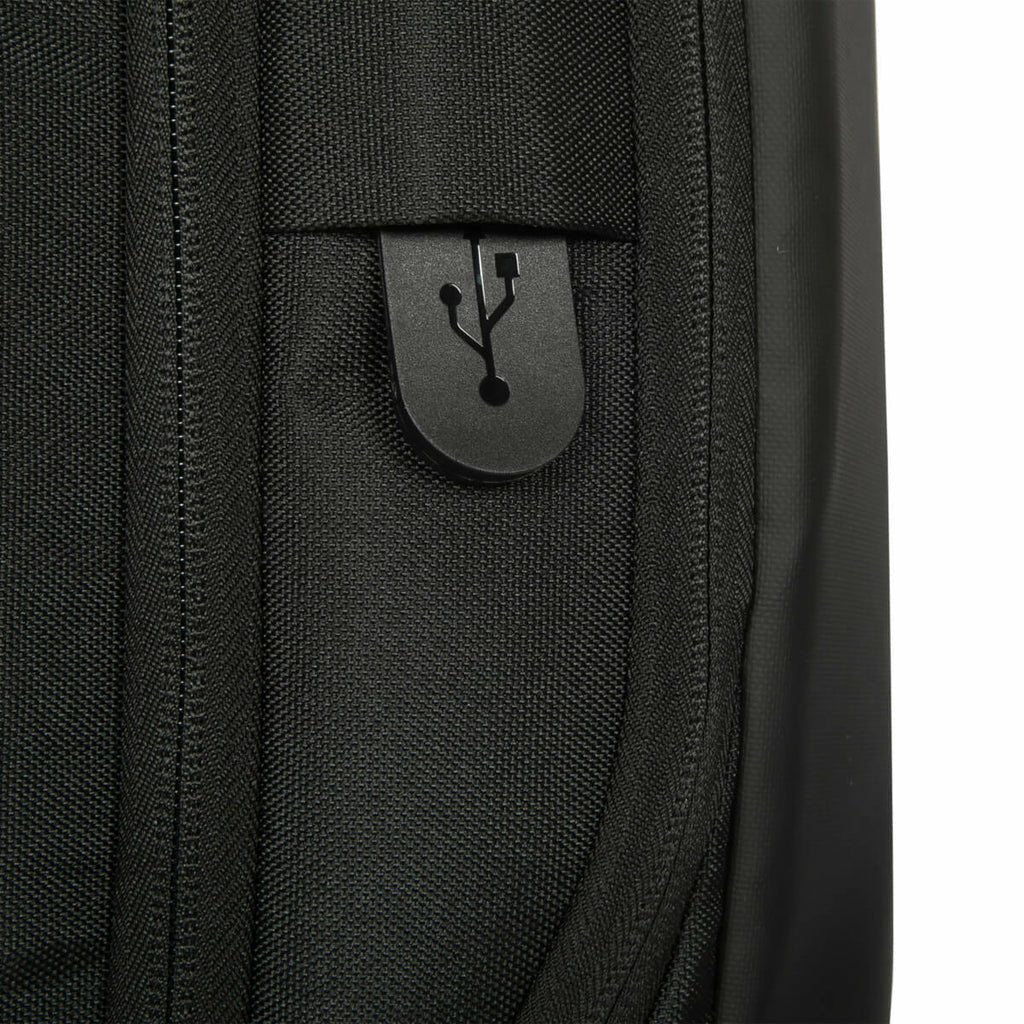 Mochila Targus 15" Tbb652gl City Backpack Negro Poliéster