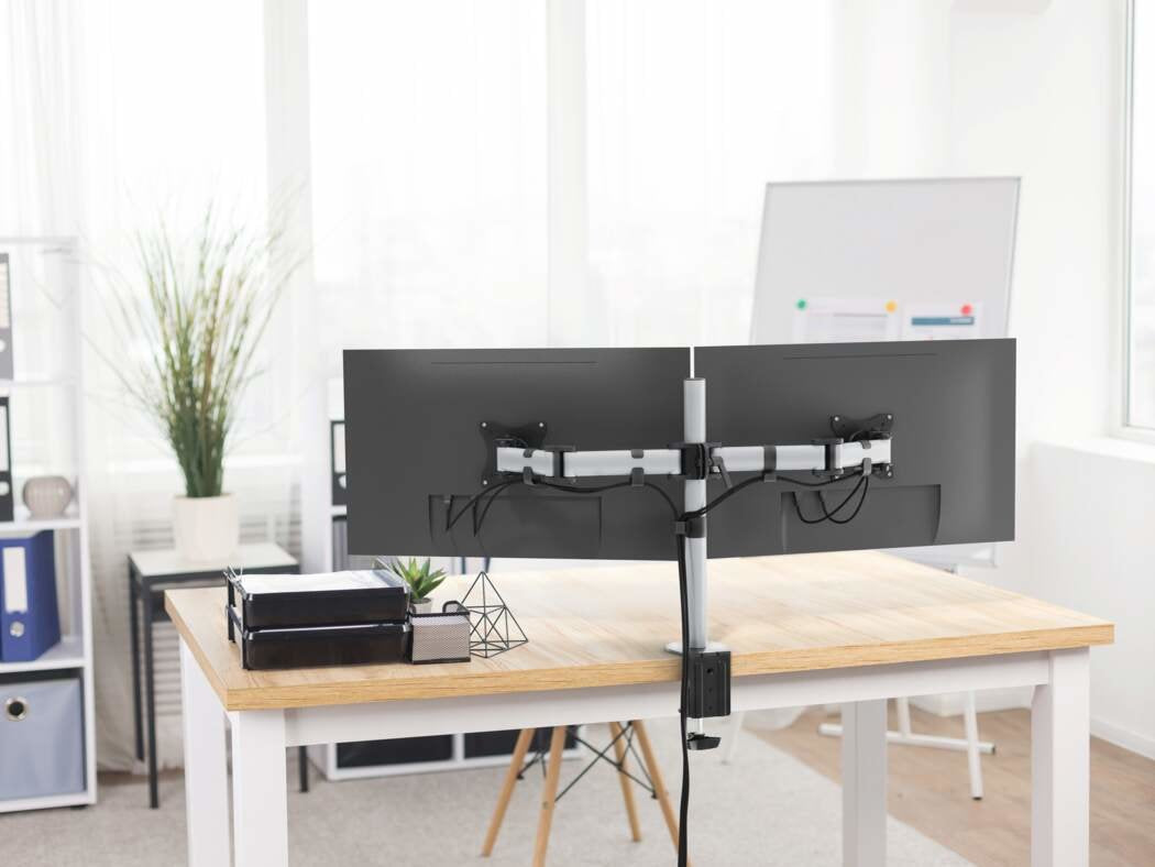 EAN 4005546734996 - Durable 509523 soporte para monitor 68,6 cm (27") Pared Plata imagen 3
