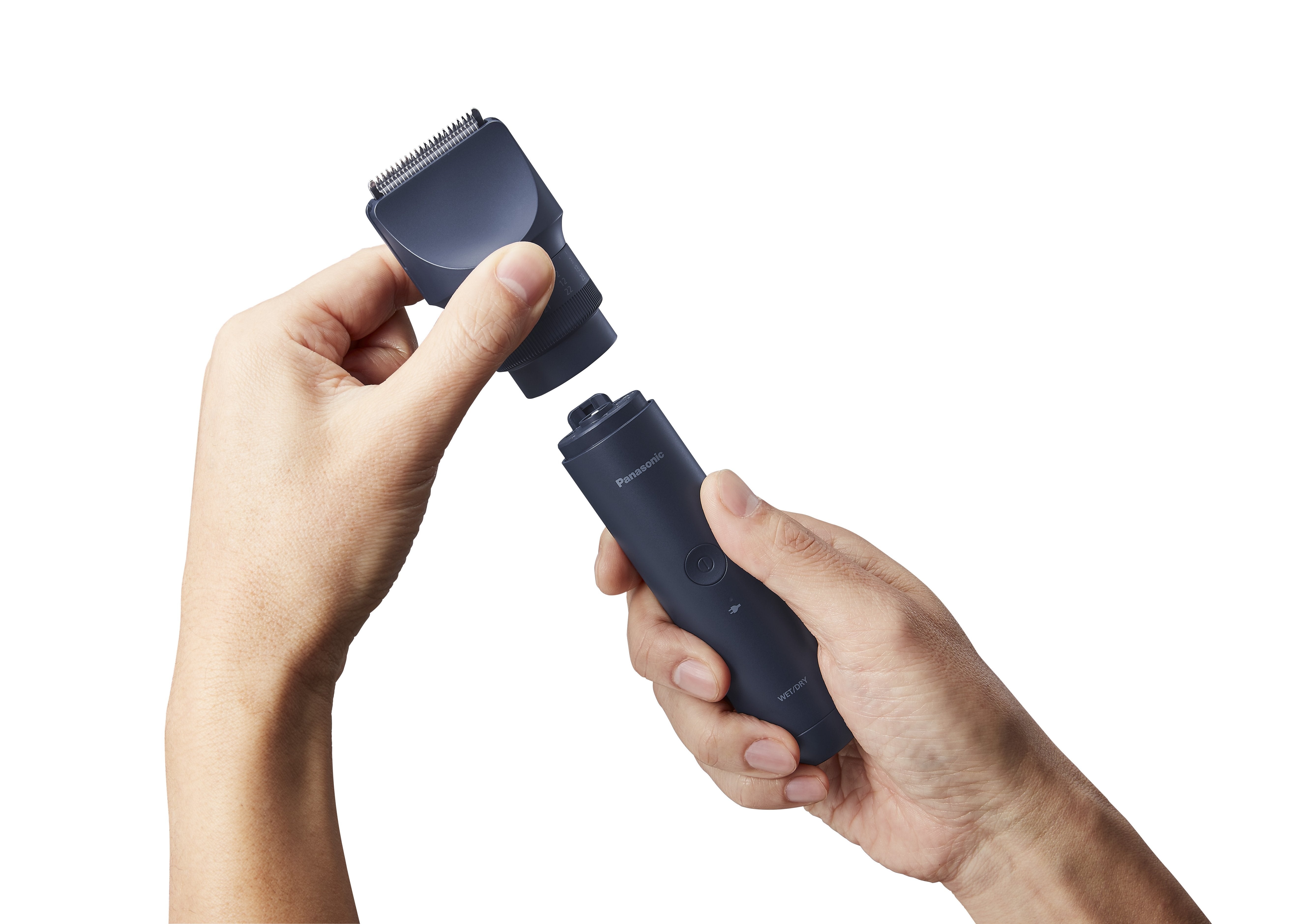 Panasonic Er-Ckn2-A301 Kit Recortador De Barba, Pelo Y Cuerpo Multiforma, Inalámbrico, Tiempo De Funcionamiento 40 Min, Negro