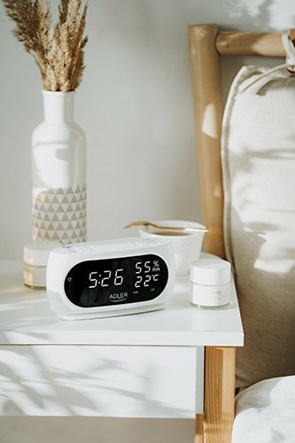 EAN 5905575903150 - Adler AD 1186W despertador Reloj despertador digital Negro, Blanco imagen 9
