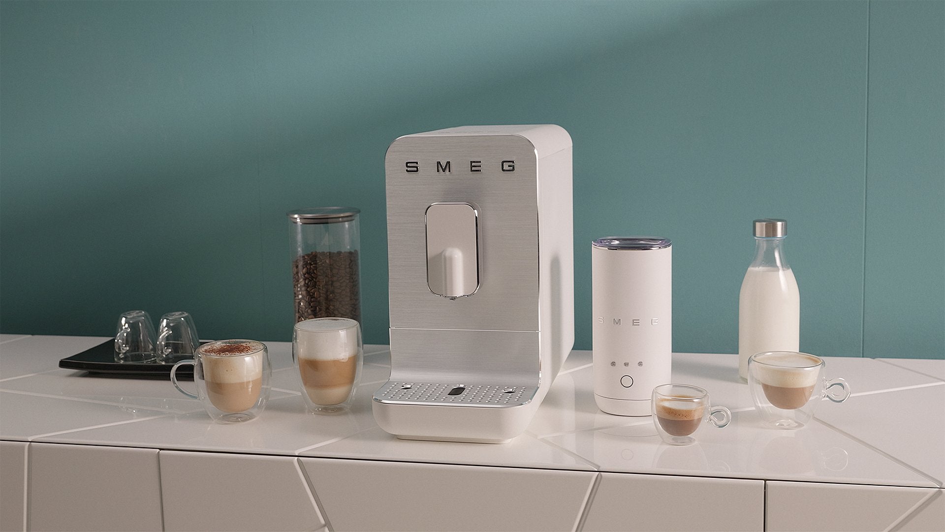 EAN 8017709334819 - Smeg BCC11WHMEU cafetera eléctrica Totalmente automática Máquina espresso 1,4 L imagen 14