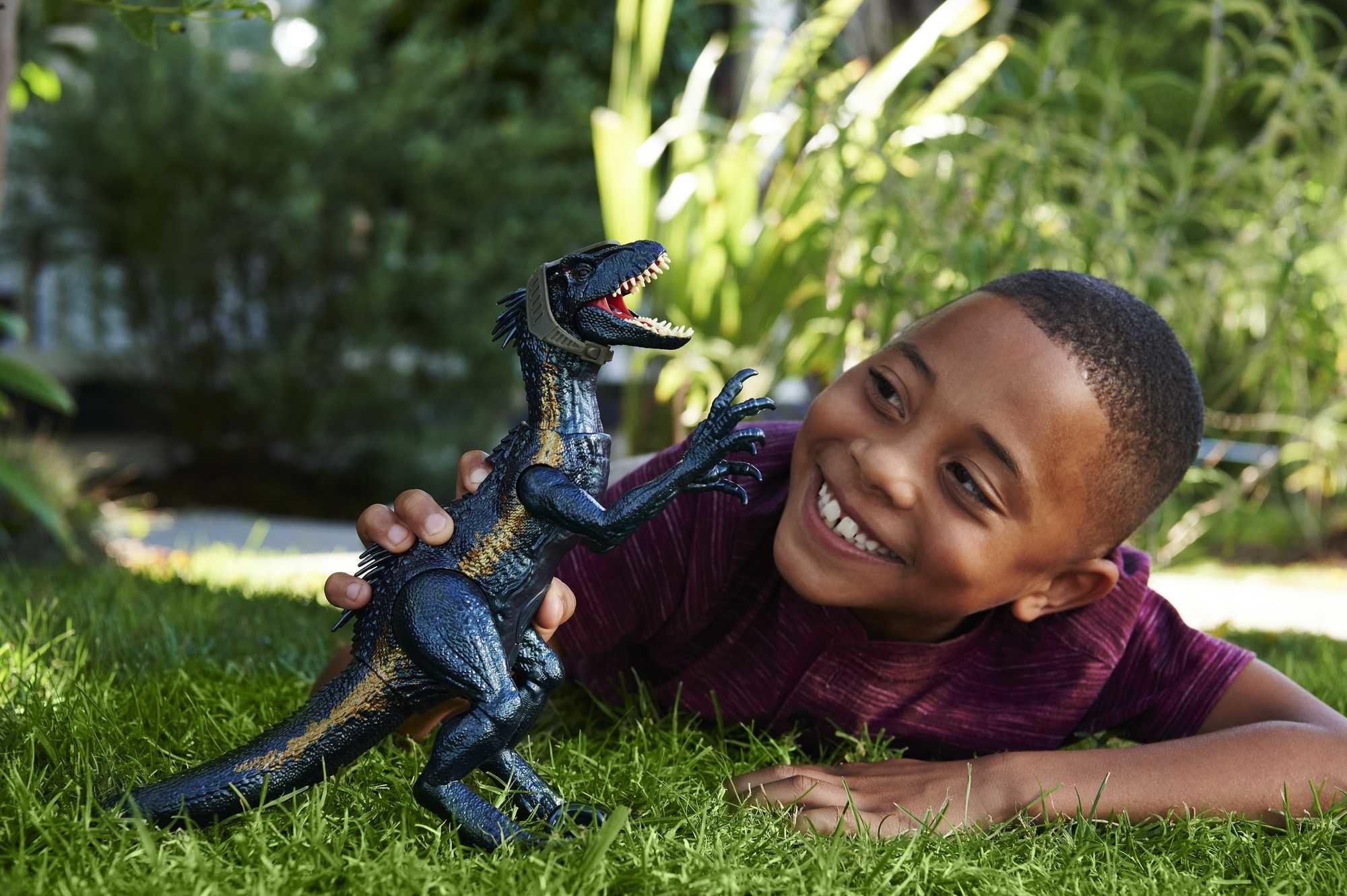 EAN 0194735110254 - Jurassic World HKY12 figura de juguete para niños imagen 2
