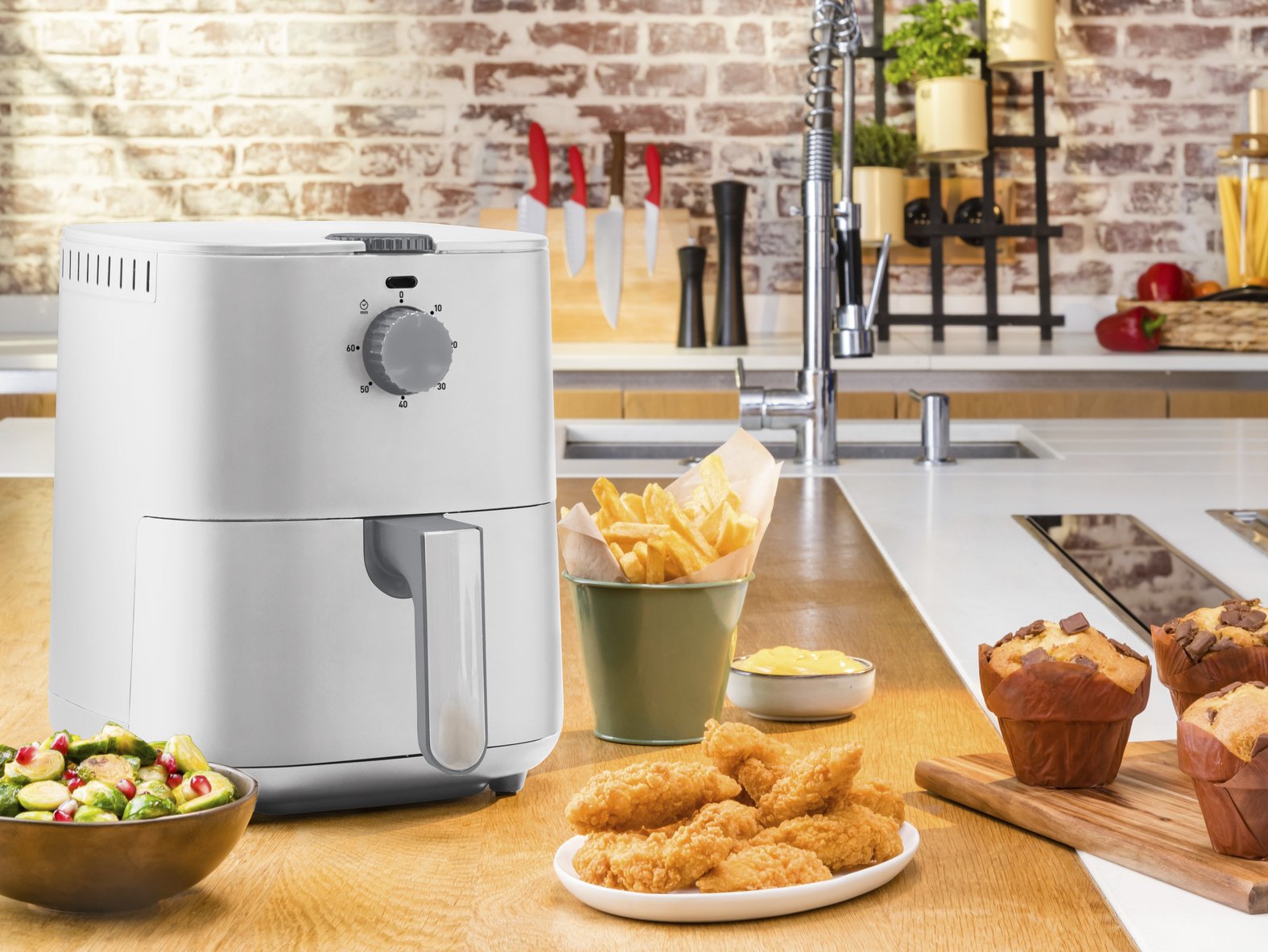 EAN 3045387290955 - Tefal Easy Fry Essential EY130A Sencillo 3,5 L Independiente 1030 W Freidora de aire caliente Blanco imagen 3