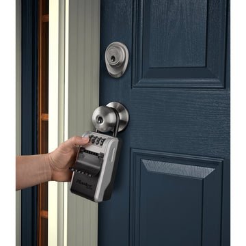 EAN 3520190945303 - MASTER LOCK 5480EURD caja portallaves y organizador Acero Negro, Gris imagen 11