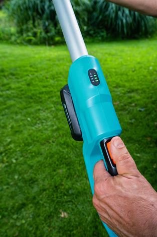 EAN 4078500054300 - Gardena TCS 20 / 18V P4A Negro, Azul, Naranja 5 cm Ión de litio imagen 4