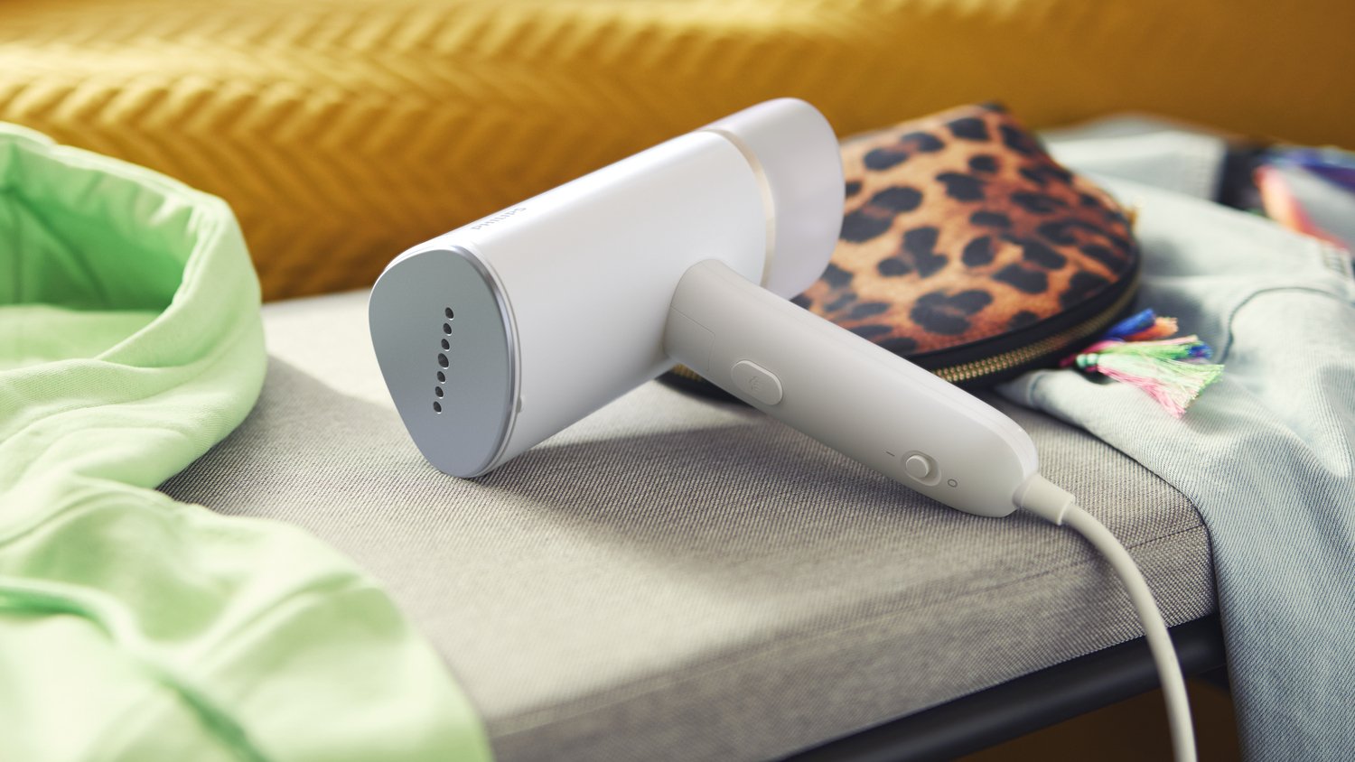 EAN 8710103970934 - Philips 3000 series STH3020/10 vaporizador para ropa Vaporizador manual de prendas 1000 W Gris imagen 8