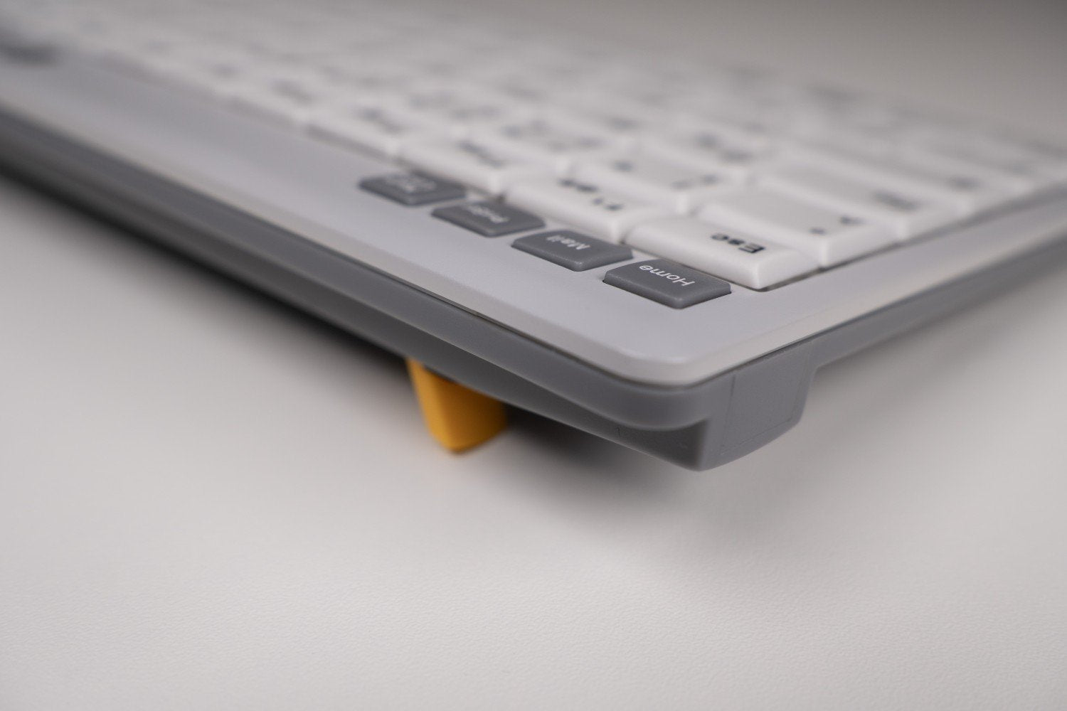 EAN 8719274677444 - BakkerElkhuizen UltraBoard 950 V2 teclado Hogar USB + Bluetooth QWERTZ Alemán Gris Oscuro, Gris claro imagen 13