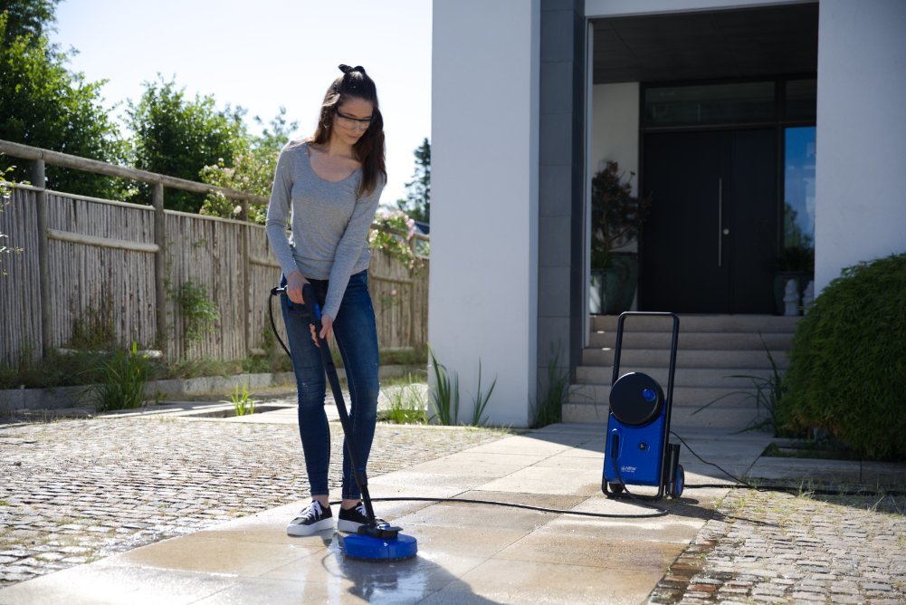 Hidrolimpiadora Nilfisk Core 140-8 In Hand Powercontrol - Pca Eu