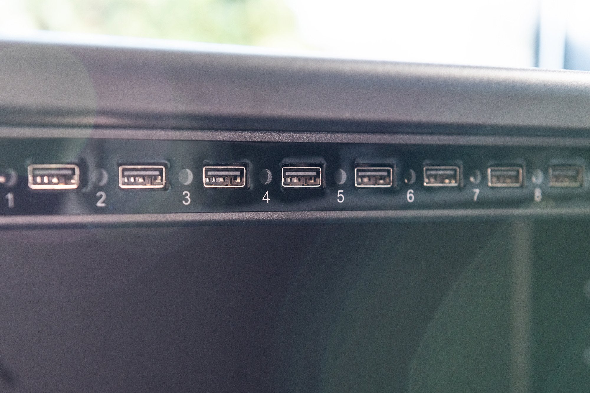 EAN 4016032482345 - Digitus DN-45003 organizador para estación de carga Independiente Metal Negro imagen 12