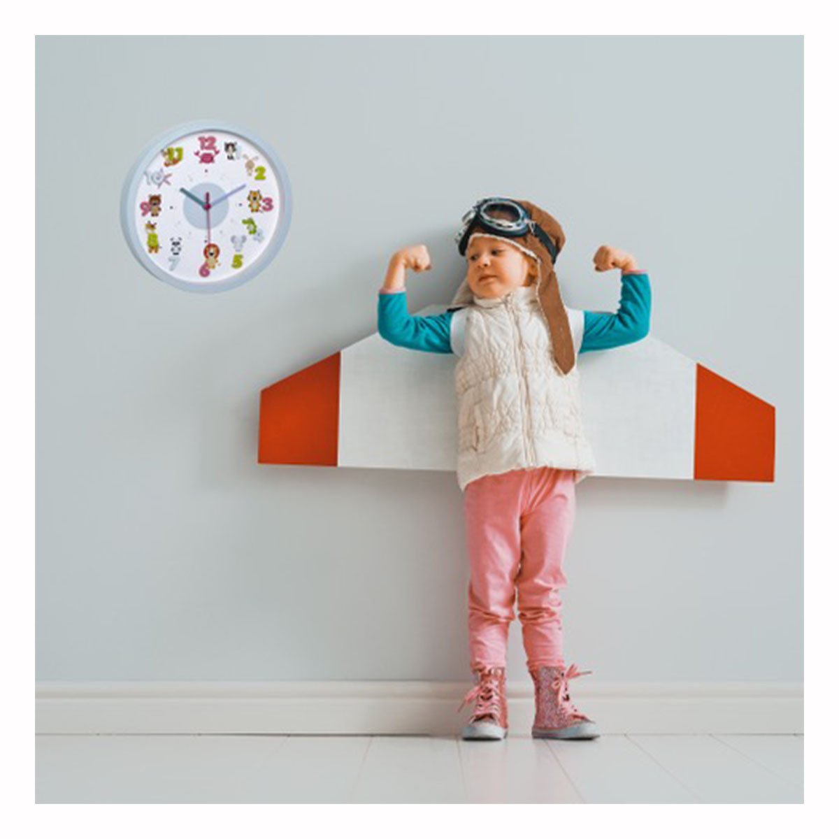 Tfa 60.3051.14 Reloj De Pared Para Niños Con Pequeños Animales