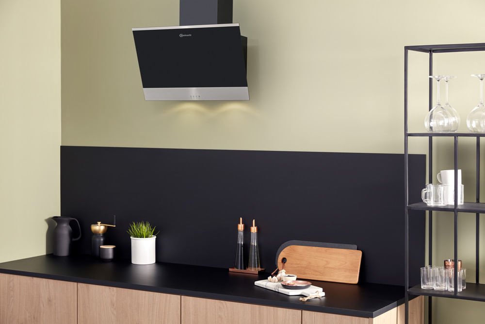 EAN 4011577865912 - Bauknecht RBHVP 63 LM K De pared Negro, Acero inoxidable 647 m³/h imagen 4