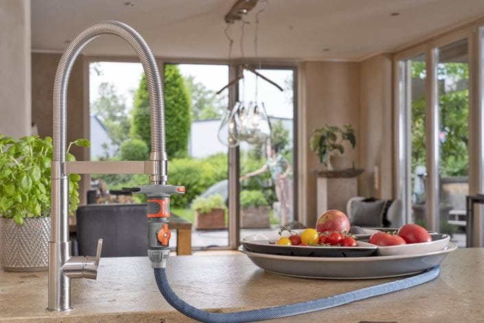 Manguera Gardena Textilschlauch Liano Xtreme 1/2", 10 Meter Set + Indoor-Adaptador 18490-20