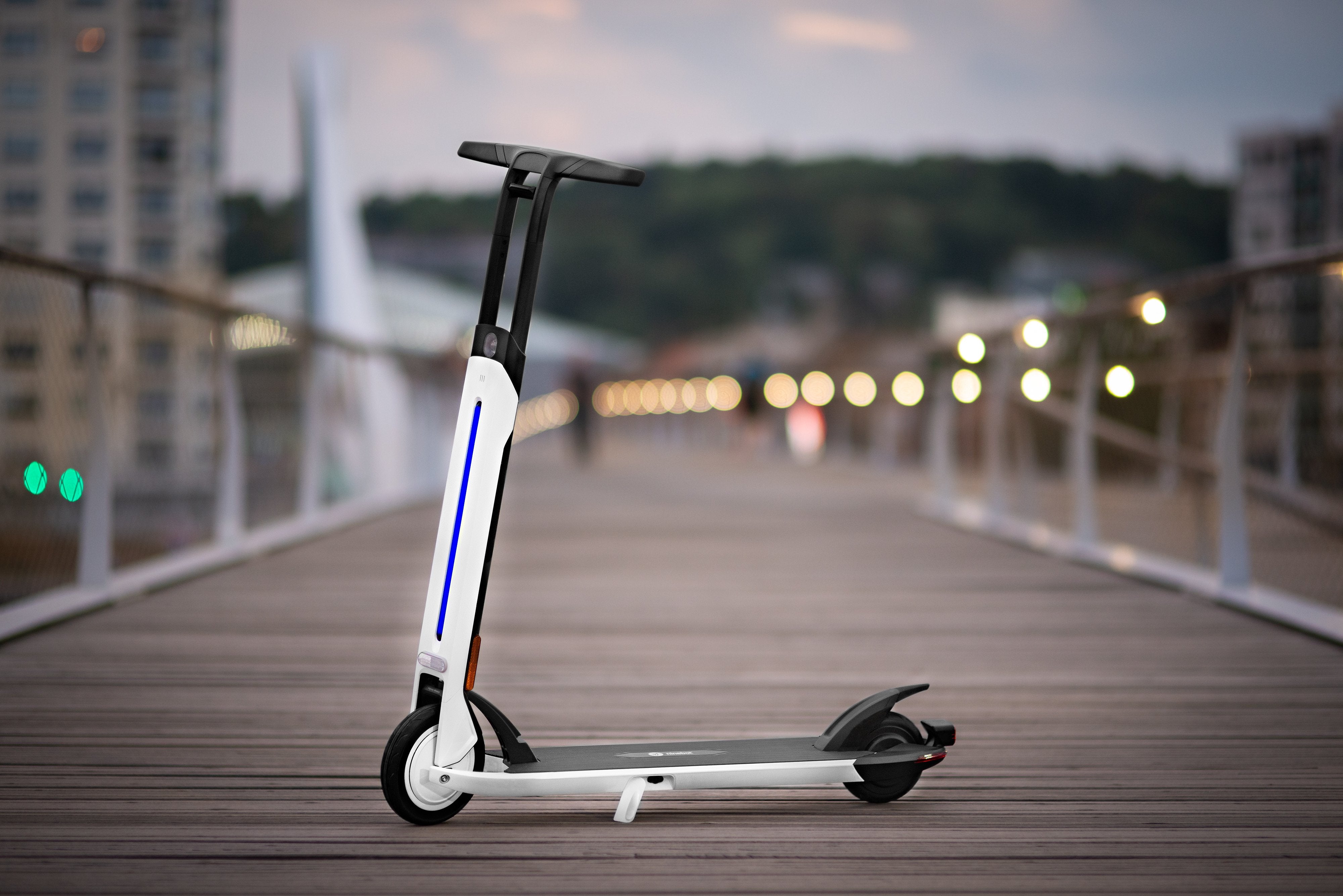 EAN 8719324556972 - Ninebot by Segway Air T15E Negro, Blanco 20 kmh 4,65 Ah imagen 18