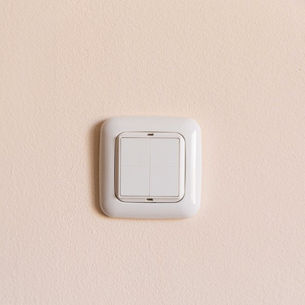 EAN 3800235266946 - Shelly BLU Wall Switch 4 interruptor de luz Plástico Marfil imagen 4