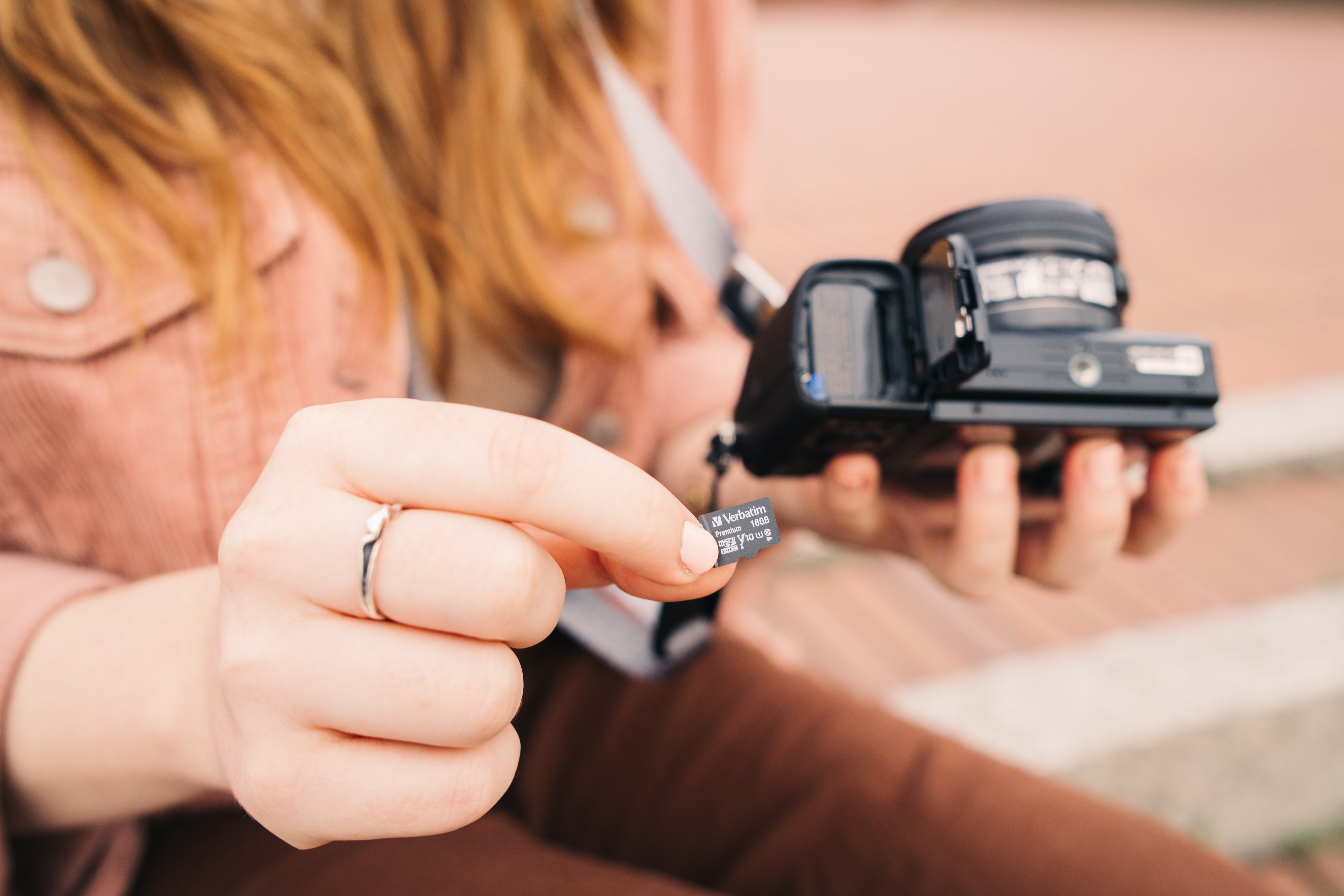 EAN 0023942440109 - Verbatim Premium 16 GB MicroSDHC Clase 10 imagen 4