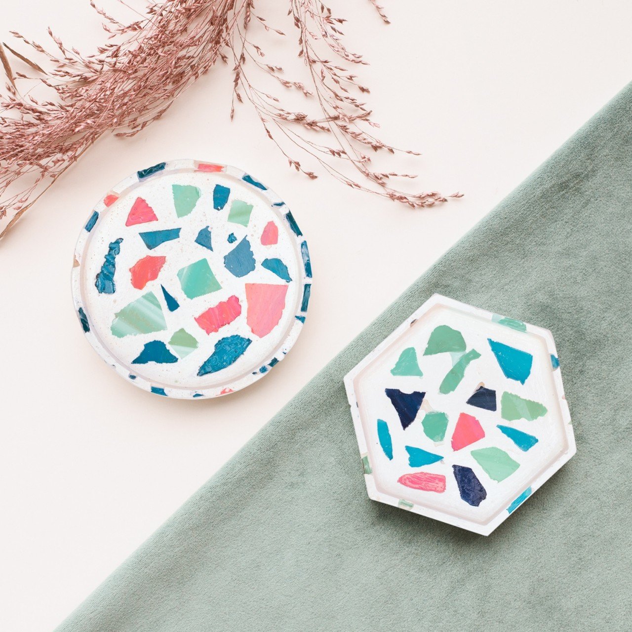 Thumbs Up 1002740 Soporte Para Joyería Multicolor