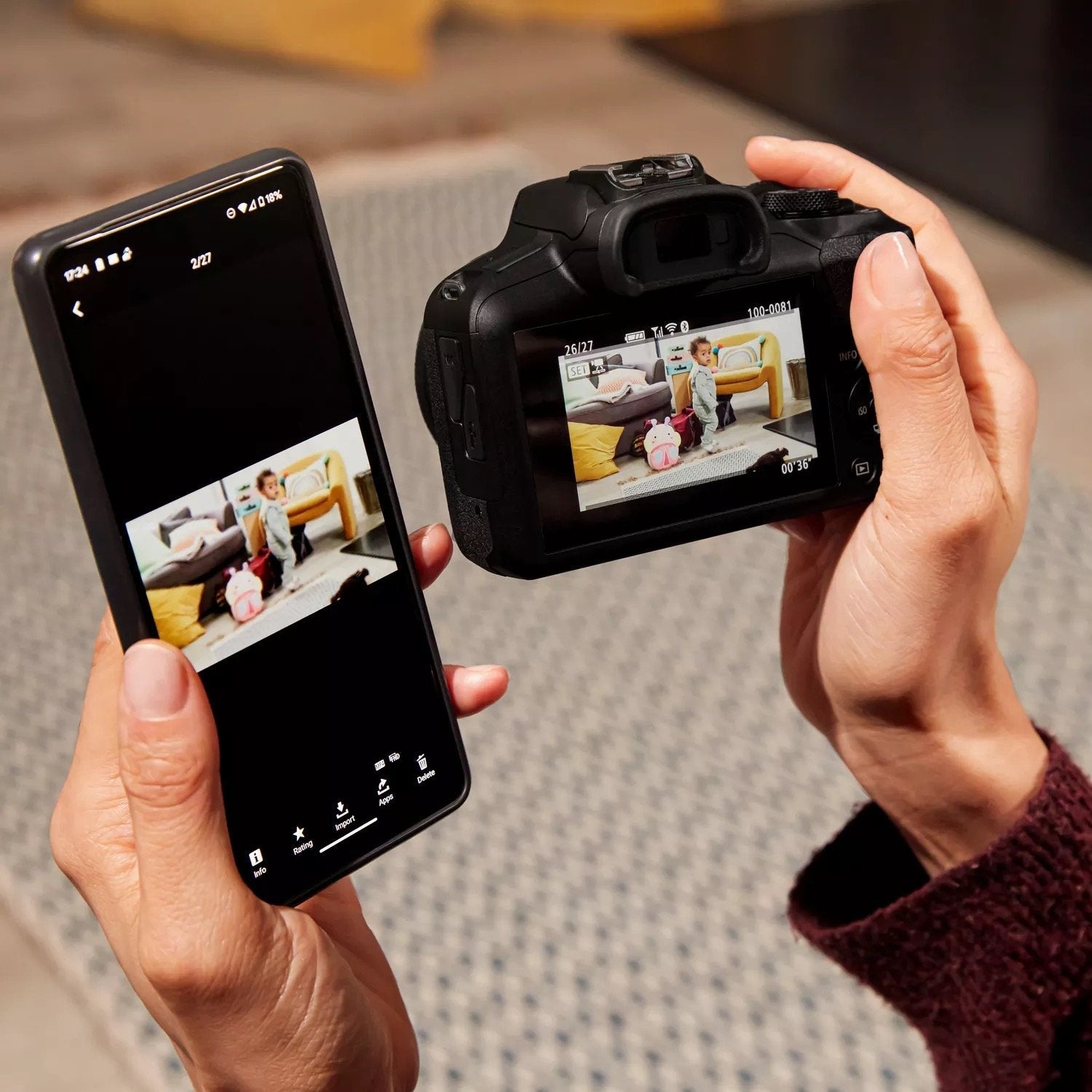 Camara Canon Eos R100 + Rf-S 18-45mm F4.5-6.3 Is Stm + Rf-S 55-200mm F5-7.1 Is Stm Kit Milc 24,1 Mp Cmos 6000 X 4000 Pixeles Negro