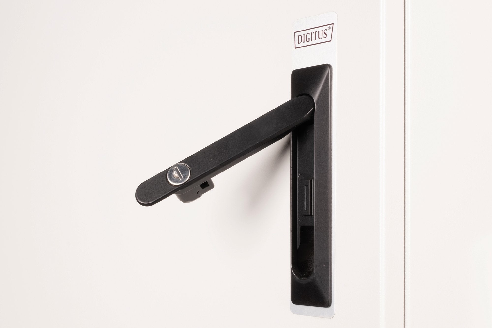 EAN 4016032360995 - Digitus DN-19 12U-I-OD armario rack Bastidor de pared Gris imagen 7