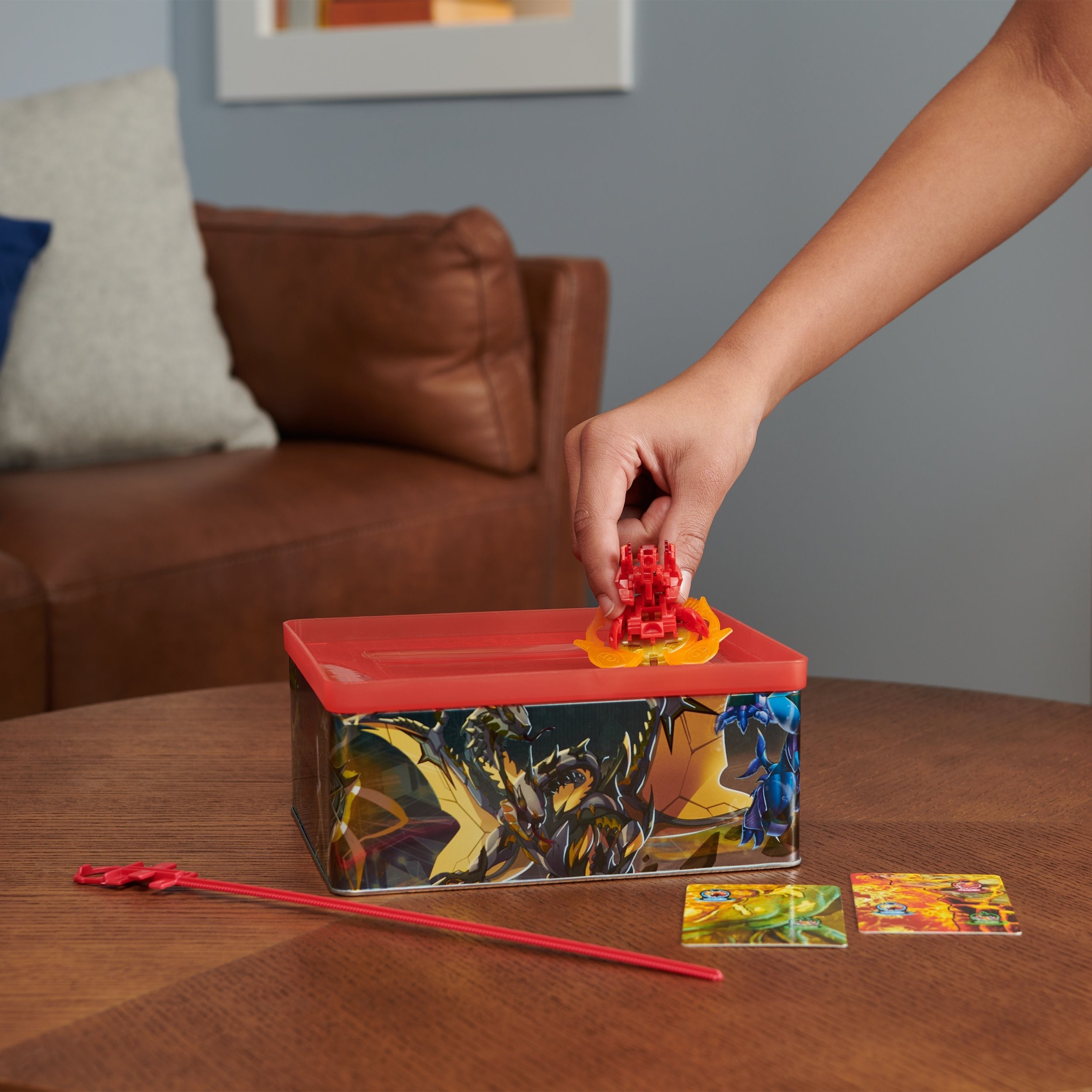 EAN 0778988466650 - Bakugan BTB BakuTin 1 S1 GML Estuche de juego imagen 8