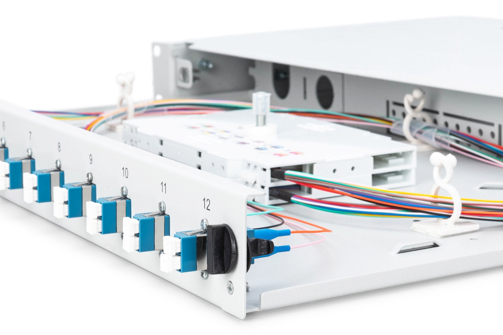 EAN 4016032278450 - Digitus DN-96331/9 panel bahía disco duro Gris imagen 3