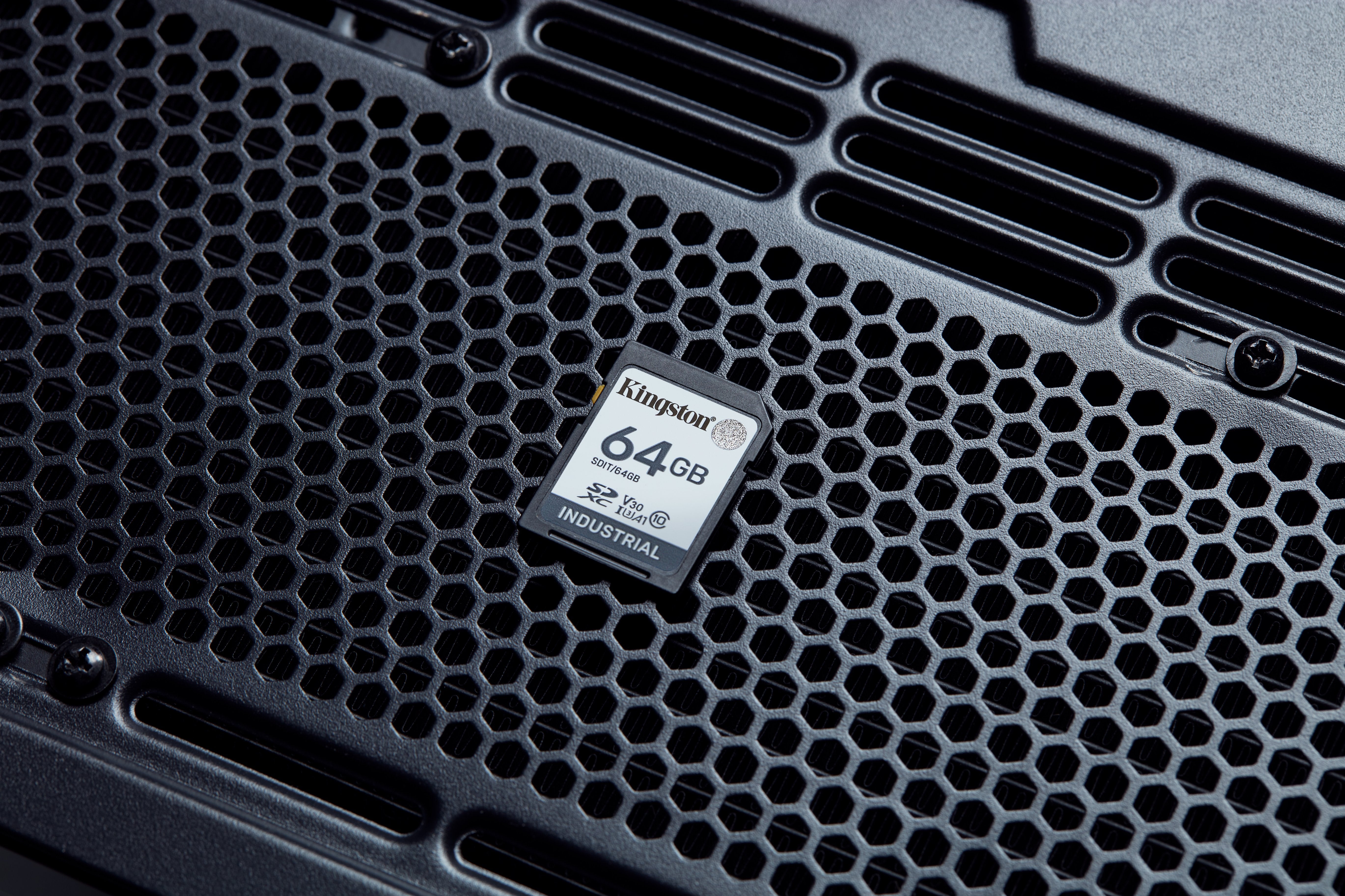 EAN 0740617335453 - Kingston Technology Industrial 64 GB SDHC UHS-I Clase 10 imagen 8