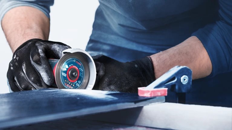 Disco De Corte De Diamante Bosch Expert Hardceramic, Ø 76 Mm (Diámetro Interior De 10 Mm, Para Mini Amoladora Angular)