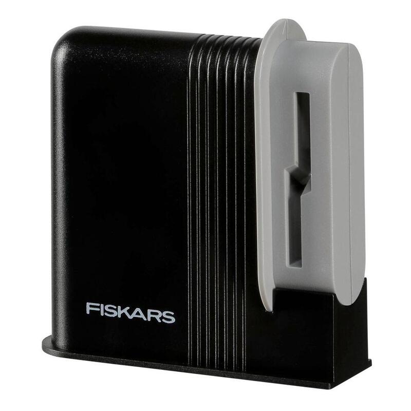 Fiskars Clip - Sharp Scissors Scharpener