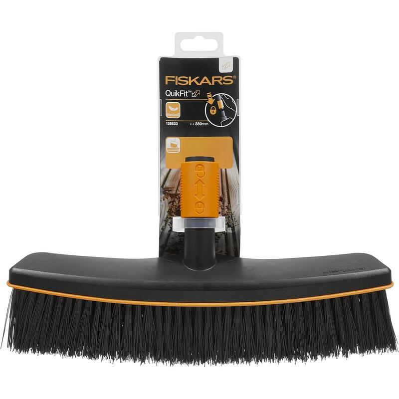 Fiskars Quikfit Street Escoba Negro / Naranja