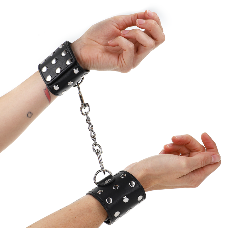 Kink - Muñequeras Con Cierre A Presión Lleno De Tachuelas Ajustable Negro 19-24 Cm X 5.5 Cm
