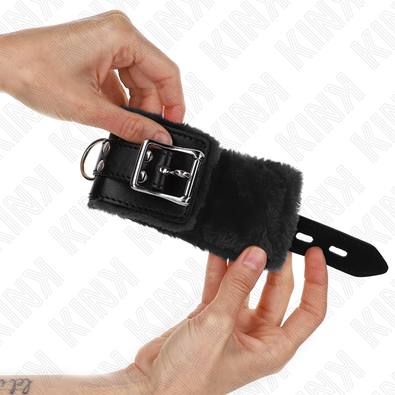 Kink - Muñequeras Forradas Negro Con Correa Negro Ajustable 20-29 Cm X 5.5 Cm
