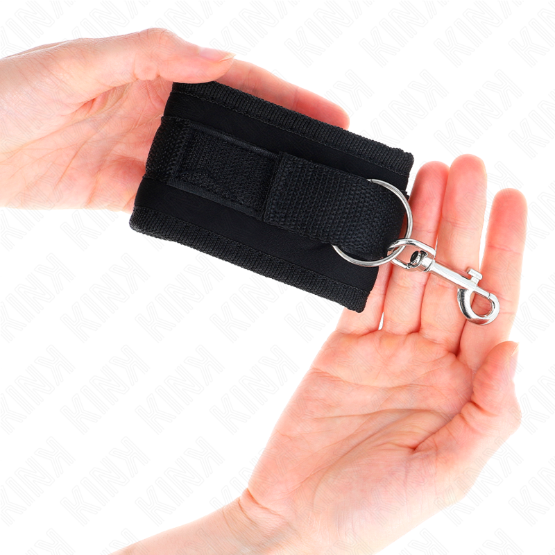 Kink - Muñequeras Nylon Negro Modelo 2 Ajustable 18-35 Cm X 6 Cm