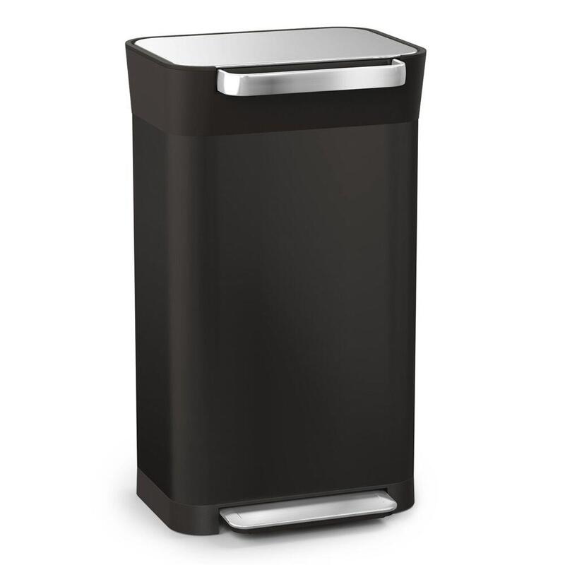 Joseph Joseph Titan 30l Black Trash Compactor