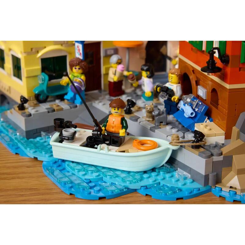 Lego Ideas 21359 Riviera Italiana