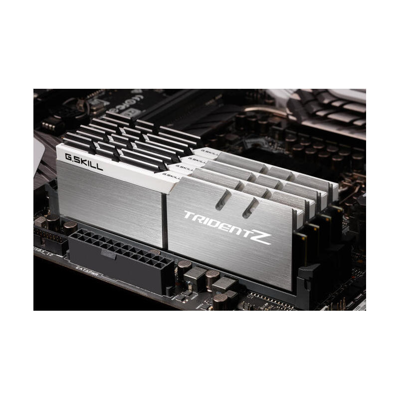 Memoria Ram G.Skill Ddr4 32gb 3200 C16 Tridz Kit 2 2x16gb;1,35v,Tridentz,Silvewhi