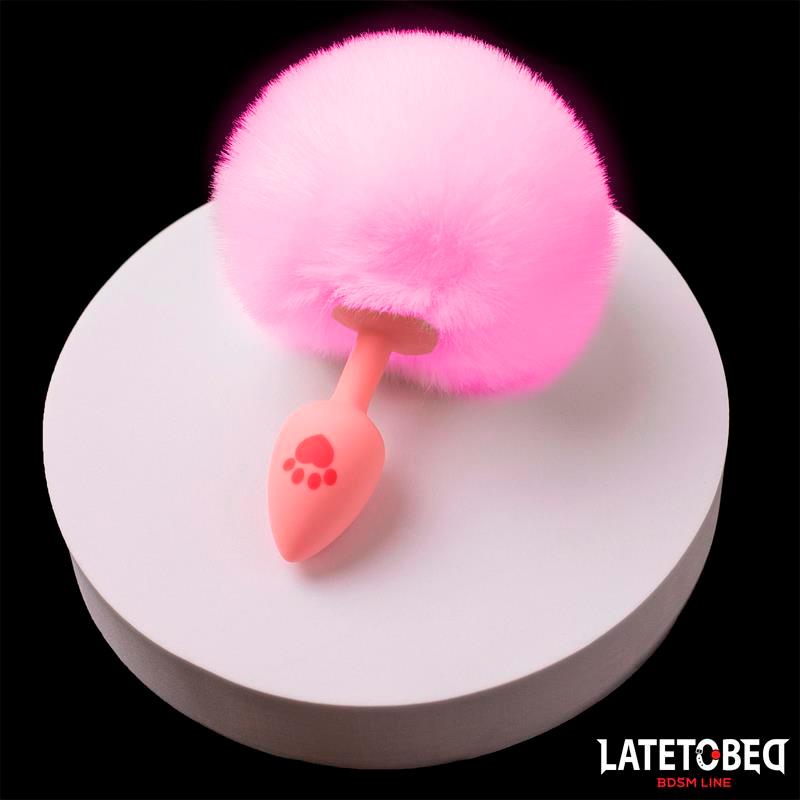 Plug De Silcona Con Pompón Rosa