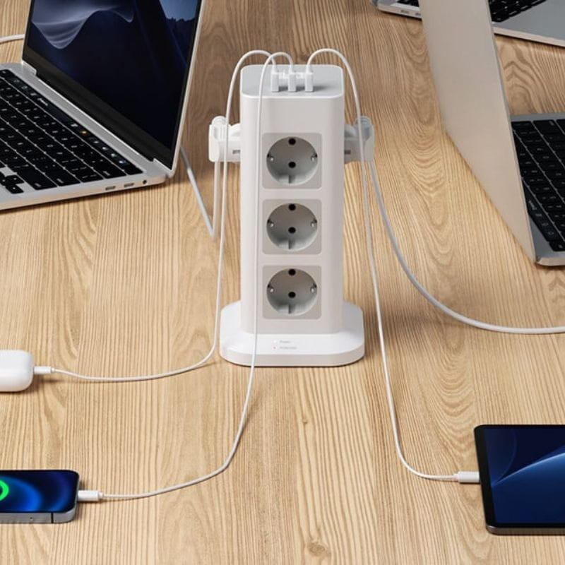 Tessan Ts-Tps04-De 12 Enchufes Schuko + 3 Usb