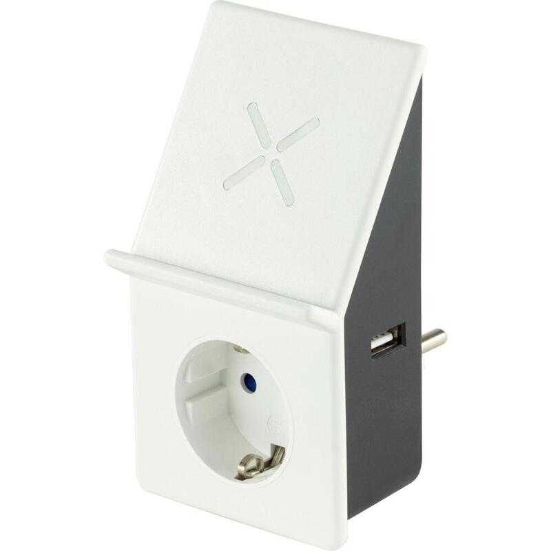 Rev Usb Charge Adapter With Wireless Charging + 1x Socket
