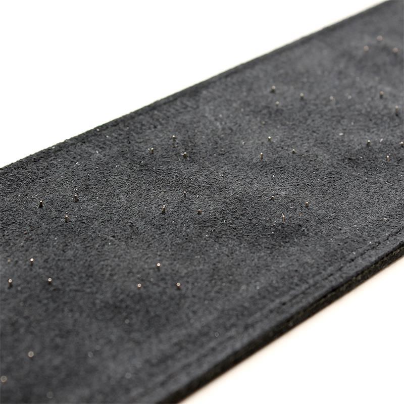 Rimba Bondage Play Pala 40 Cm Con Clavos