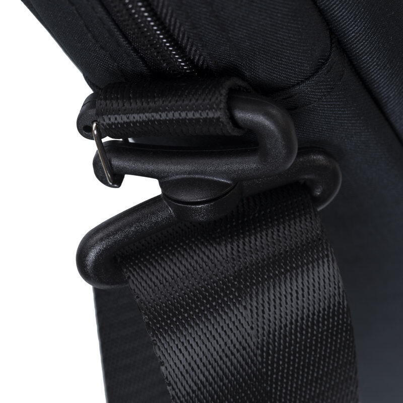 Rivacase Biscayne 8335 Maletín Para Portátil Hasta 15.6" Negro