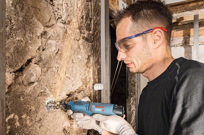 Herramienta Rotativa Inalámbrica Bosch Professional Gro 12v-35 Solo Professional, 12 Voltios, Herramienta Multifuncional Azul/Negro, Sin Batería Ni Cargador 06019c5000