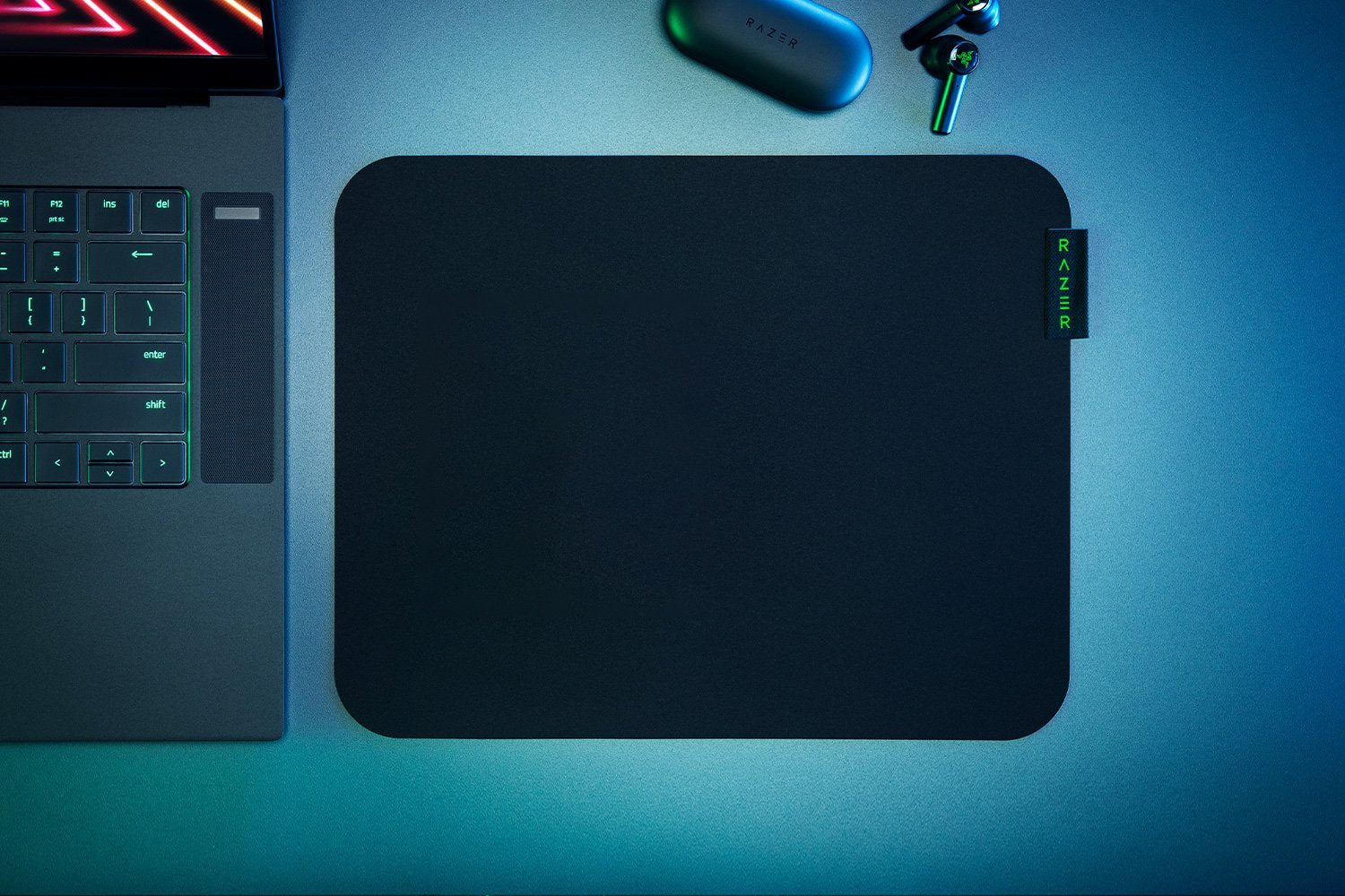 Razer Alfombrilla Gaming Sphex V3 Small Rz02-03820100-R3m1