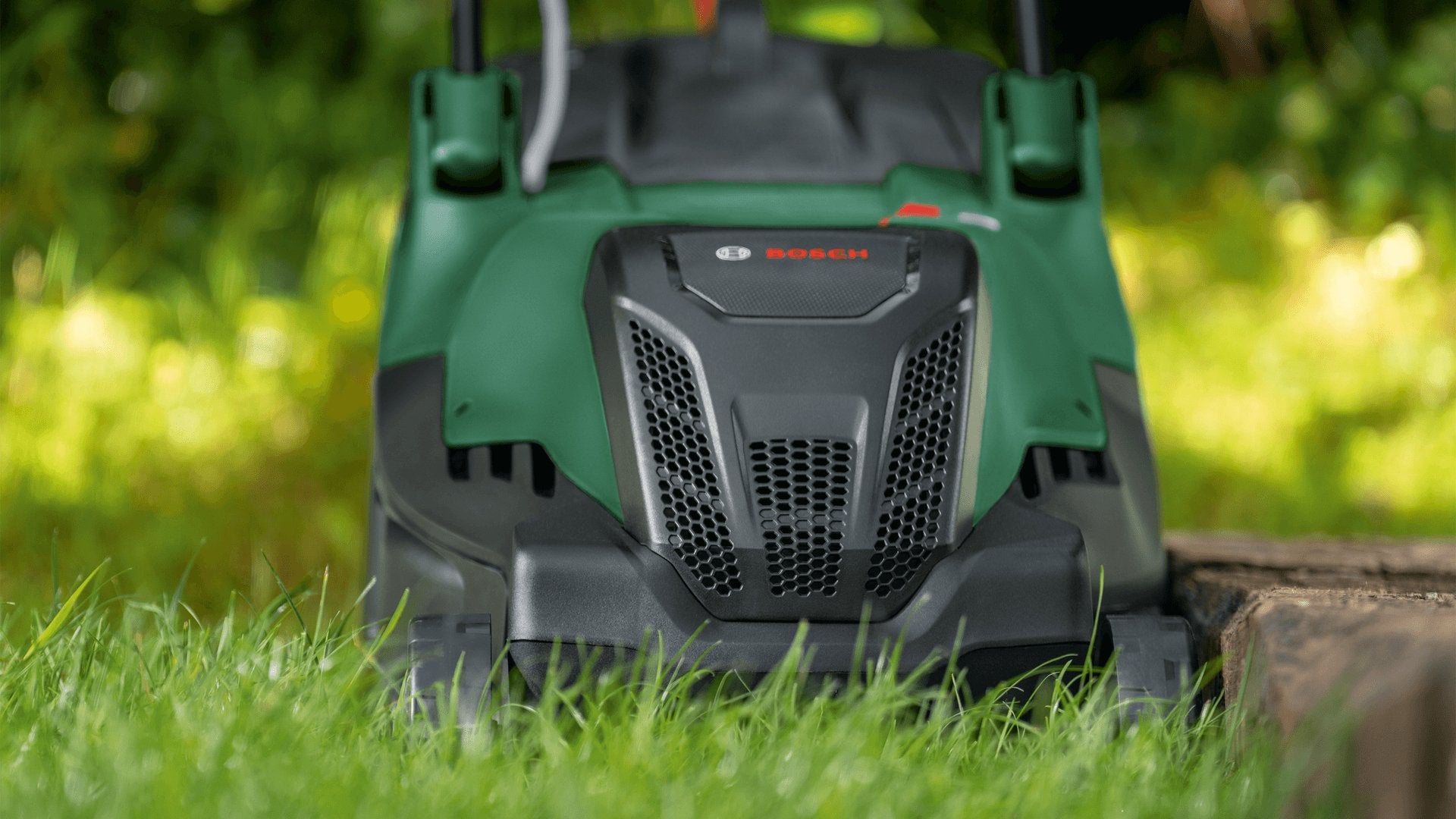 EAN 4059952658124 - Bosch AdvancedRotak Cortacésped de empuje a gasolina Corriente alterna Verde imagen 6