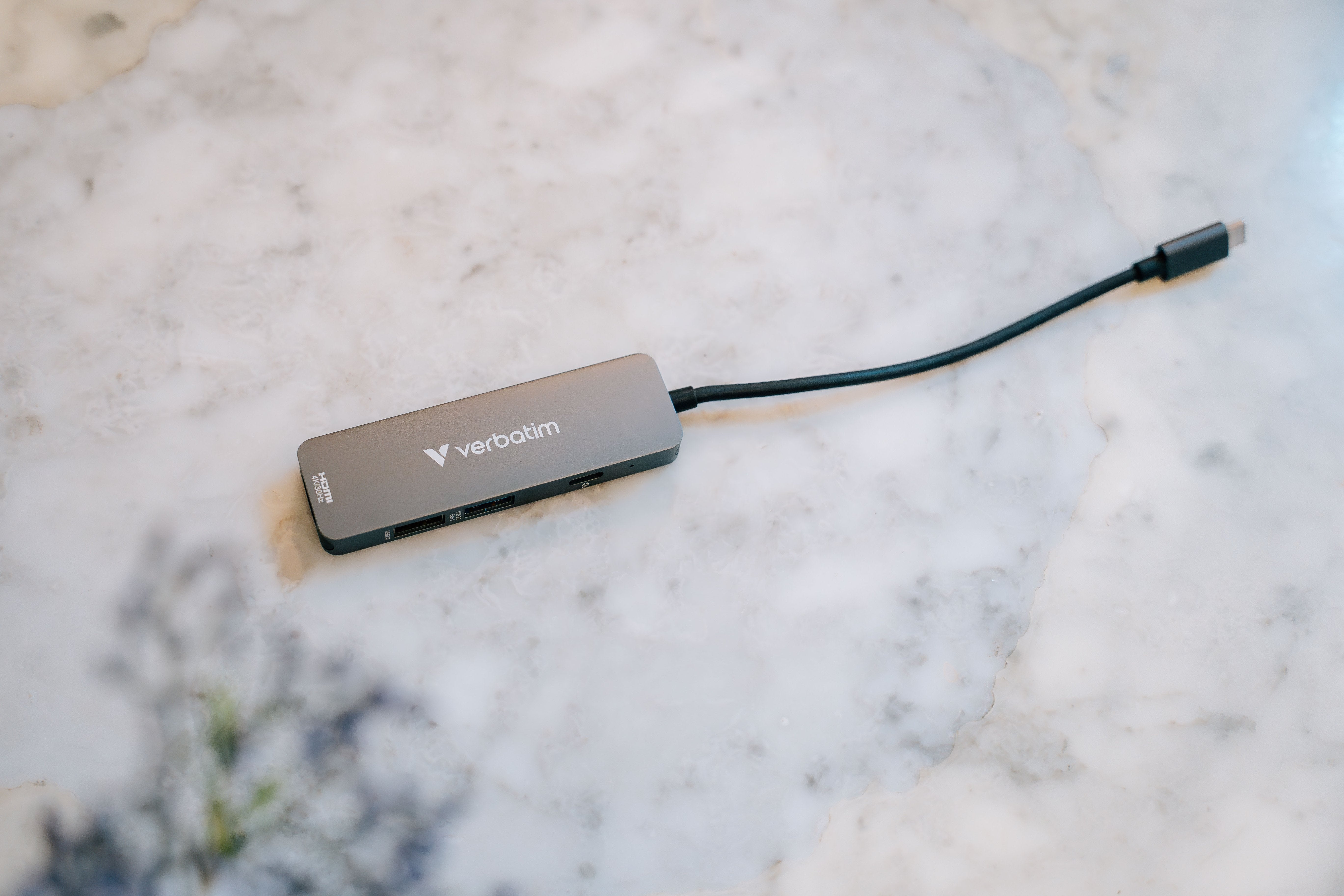 Verbatim Usb-C Essentials Multi- Port Hub 4 Port            32155