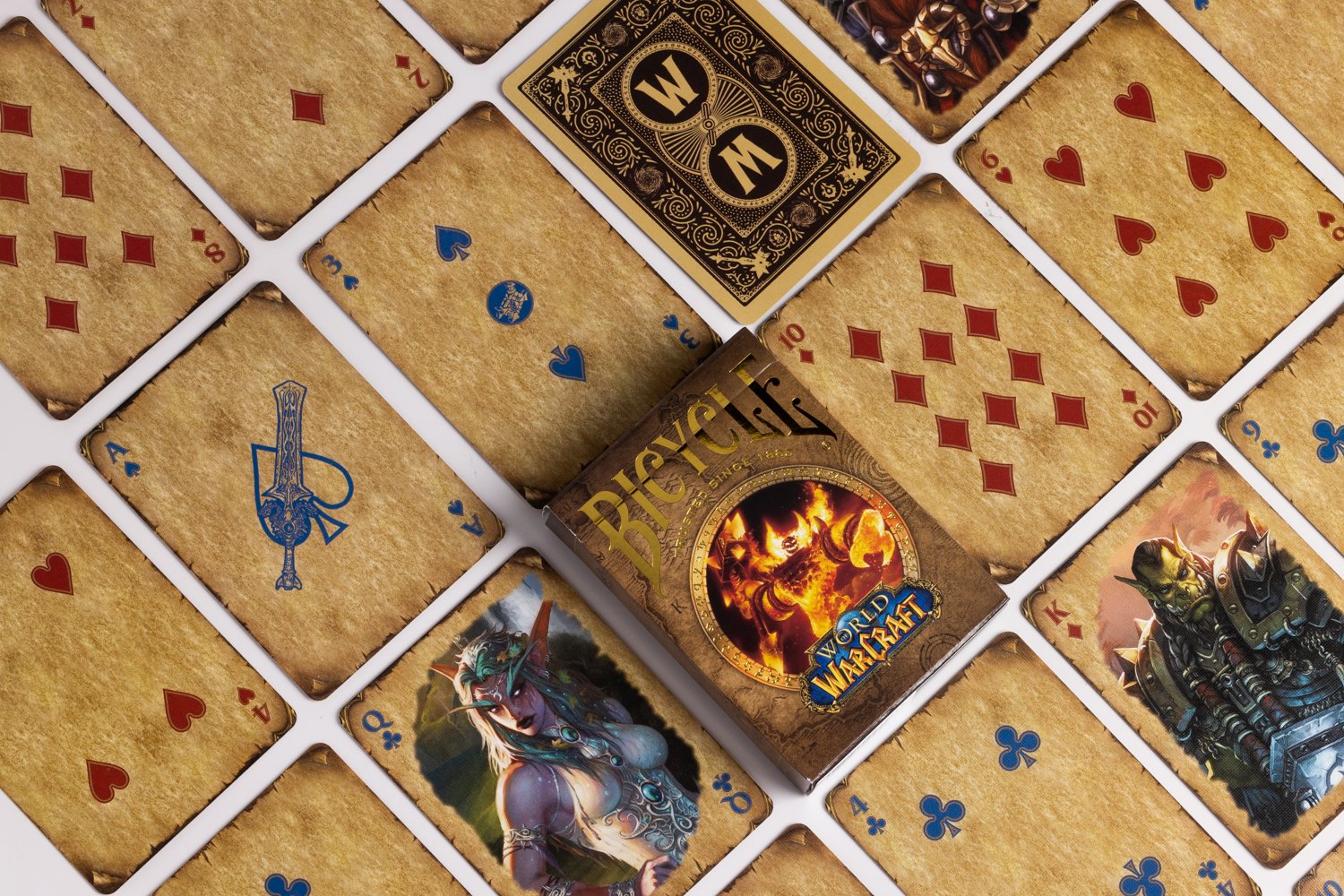 EAN 0073854094266 - Bicycle World Of Warcaft Classic juego de cartas 56 pieza(s) imagen 3