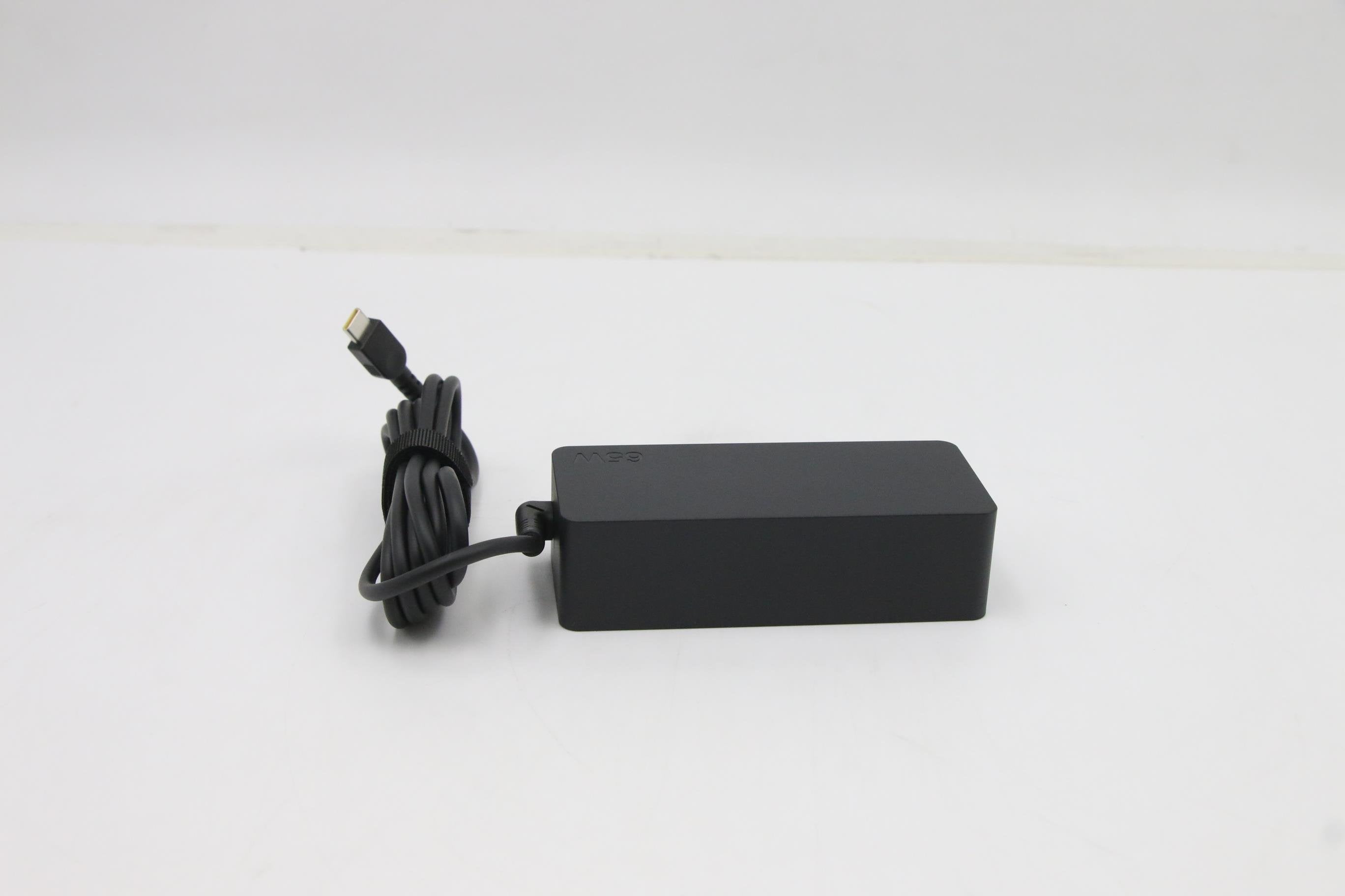 EAN 5704174884989 - Lenovo 5A10W86255 adaptador e inversor de corriente Interior 65 W Negro imagen 7