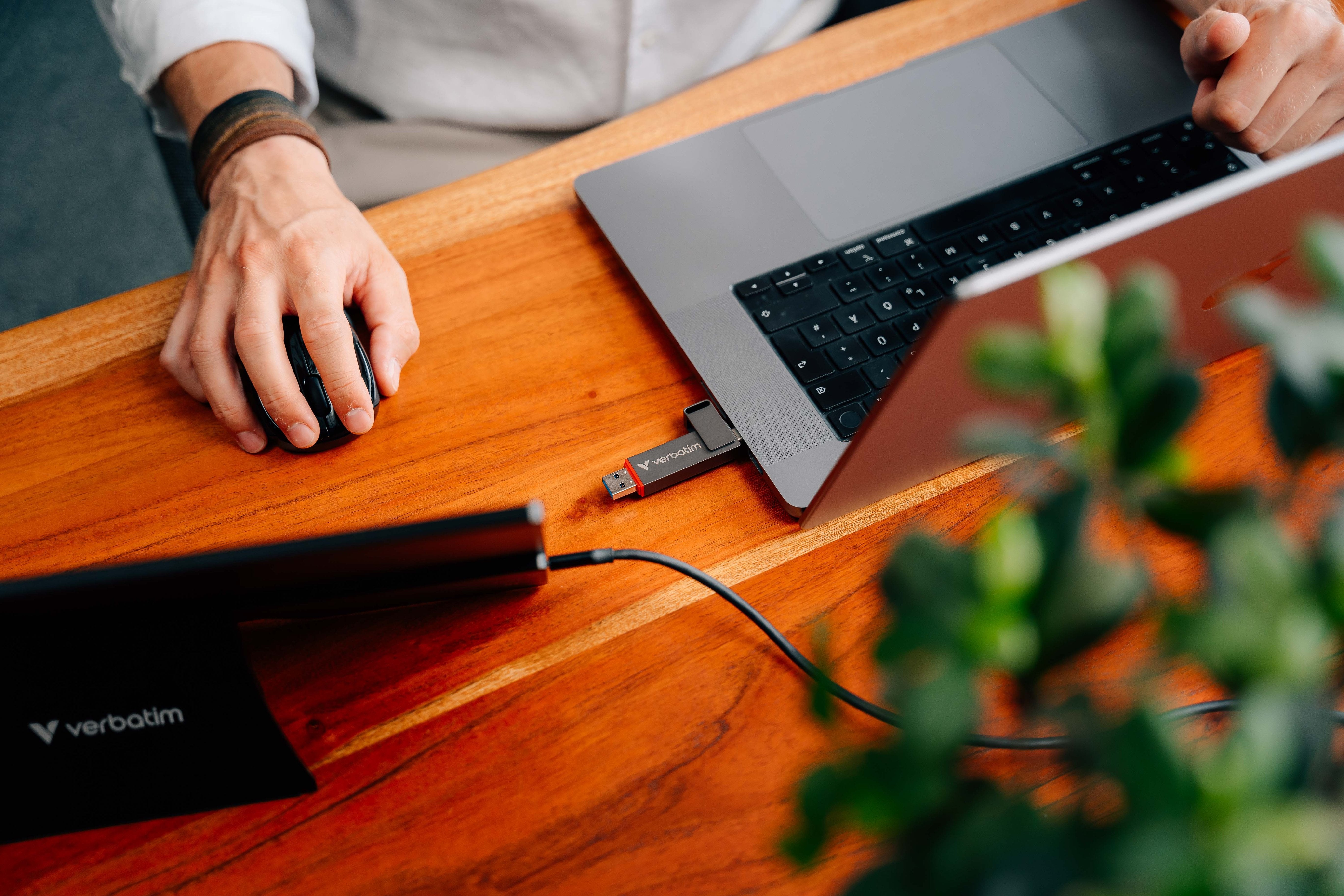 EAN 0023942320425 - Verbatim Dual QuickStick unidad flash USB 512 GB USB Type-A / USB Type-C 3.2 Gen 1 (3.1 Gen 1) Gris imagen 5