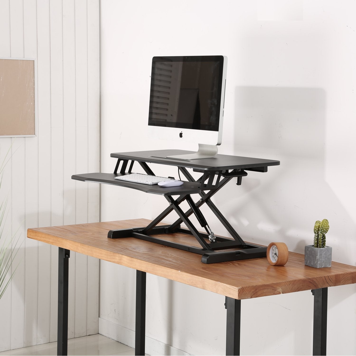 Soporte Monitor Ewent C/Bandeja Para Teclado Elevación 10-15cm