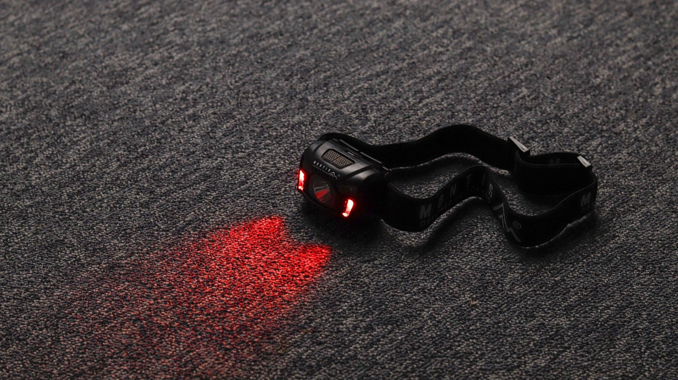 Linterna  Montis Akumulatorowa Latarka Naglowna Z Sensorem Mt001 Negro Con Diadema Led
