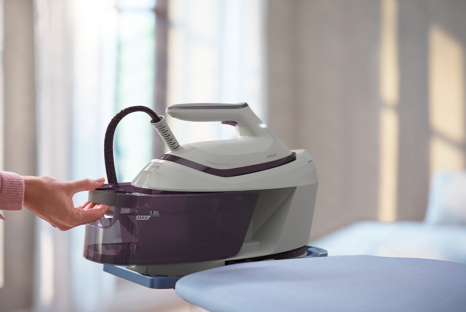 EAN 8720389015267 - Philips 6000 series PSG6020/30 estación plancha al vapor 2400 W 1,8 L Suela SteamGlide Plus Púrpura, Blan imagen 10